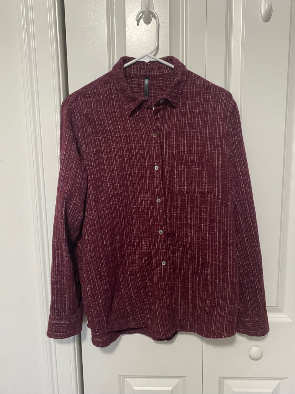 Kuhl Long Sleeve Button-Up Shirt/Shacket Pockets